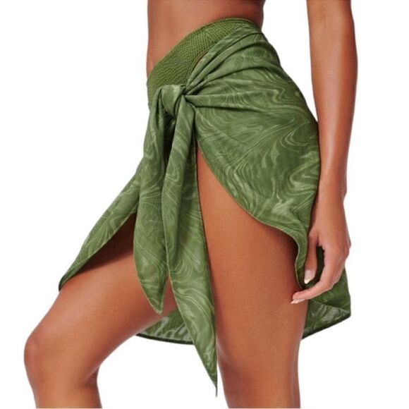Good American Green Sarong(Size 0-4) - Picture 4 of 7
